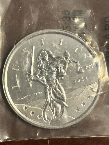 1 Ounce Silver Round 2022 Gibraltar Silver Lady Justice Coin .999 Fine Silver