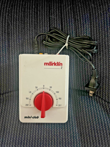 Controlador transformador Marklin Mini-Club 67271 EE. UU. Power Pack escala Z calibre Z | Condition: Used