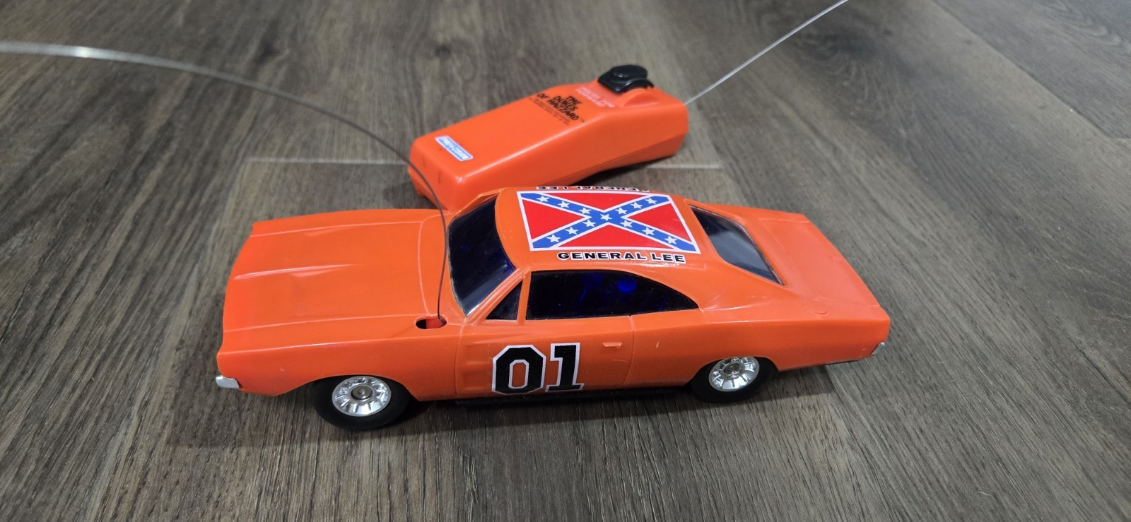 Vintage 1980&rsquo;s Pro-Cision Dukes of Hazzard General Lee 1:2