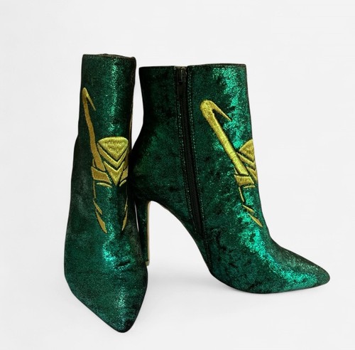 Her Universe Marvel Avengers Botines Loki Verde Metálico Talla 7 Wmn Halloween Drag - Imagen 3 de 12