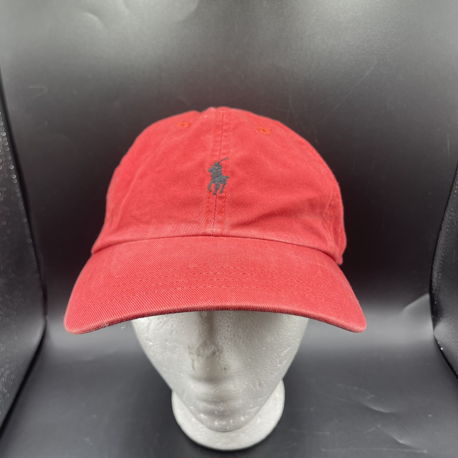 Cappello Polo Ralph Lauren cinturino pelle schiena rosso nero pony casual cotone papà