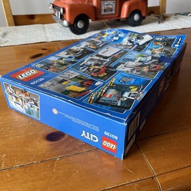 LEGO #60139 Mobile Command Center Set City Town Semi-truck Police **NEW**