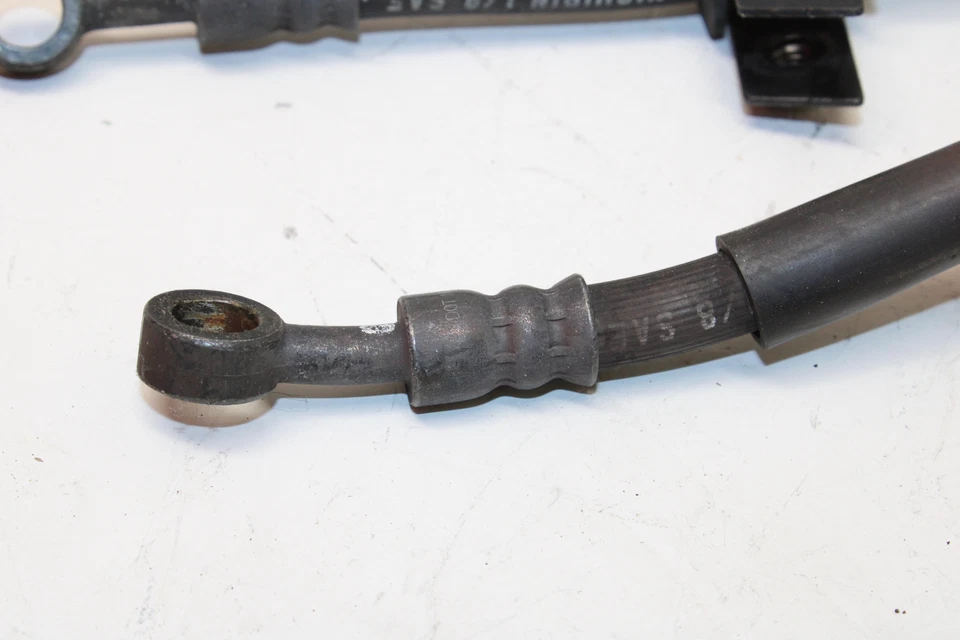 Yamaha Yzf R6s 2009 pinzas de freno mangueras líneas Foto 4 de 4