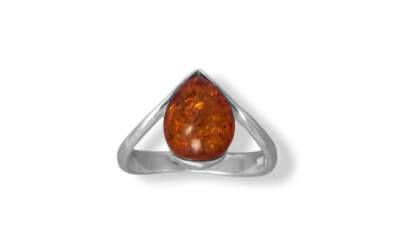 Polished Sterling Silver V Ring with Baltic Amber Stone