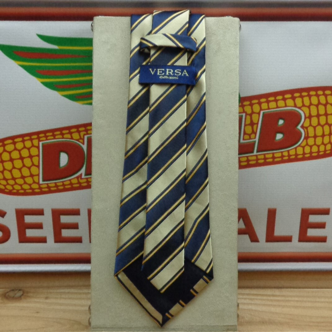 VERSA "Tie" - image 2