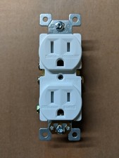 100 pc 15A Standard Duplex Receptacles 15 Amp Tamper Resistant TR Outlets WHITE