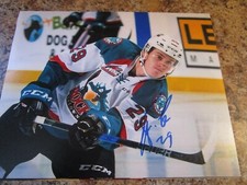NOLAN FOOTE SIGNED 8 X 10 MATTE PHOTO KELOWNA ROCKETS (G)