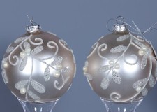 2 MARK ROBERTS BLUSH SATIN GLITTER  PEARLS EMBELLISHED Glass Ornaments 4.5"