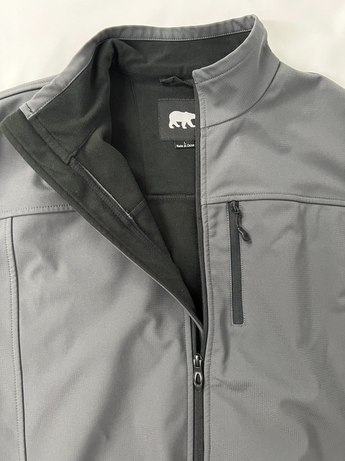 Threadbare Men's Gray Shell Vest - image 7