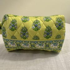 Vera Bradley Citrus Elephant Small Lined Cosmetic Makeup Bag. Stain. Green Blue.
