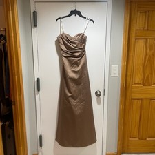 David's Bridal Gown, Sleeveless formal dress w/ laced back. Size 8