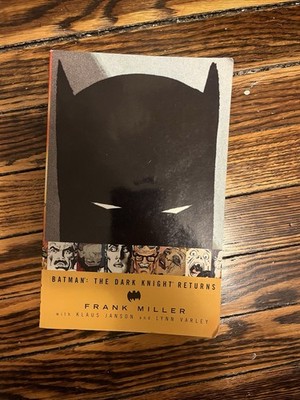 Batman: The Dark Knight Returns (DC Comics 2002)