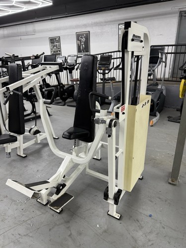 Magnum Fitness Chest Press