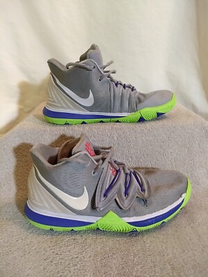 nike kids kyrie 5