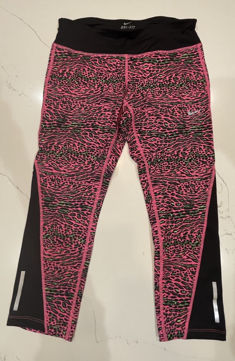 Nike Dri-Fit Women’s Pink Leopard Print Capri Yoga Pants Size M