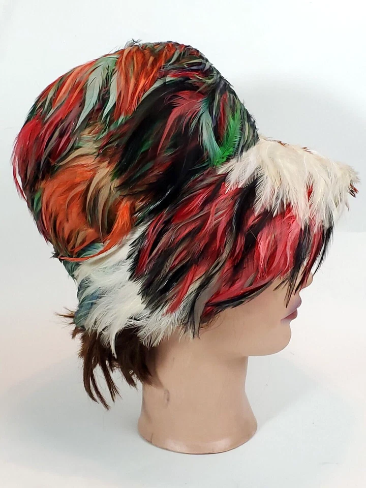 Impresionante sombrero de lujo emplumado vintage originales de Mr. Joseph's New York talla M Foto 3 de 4