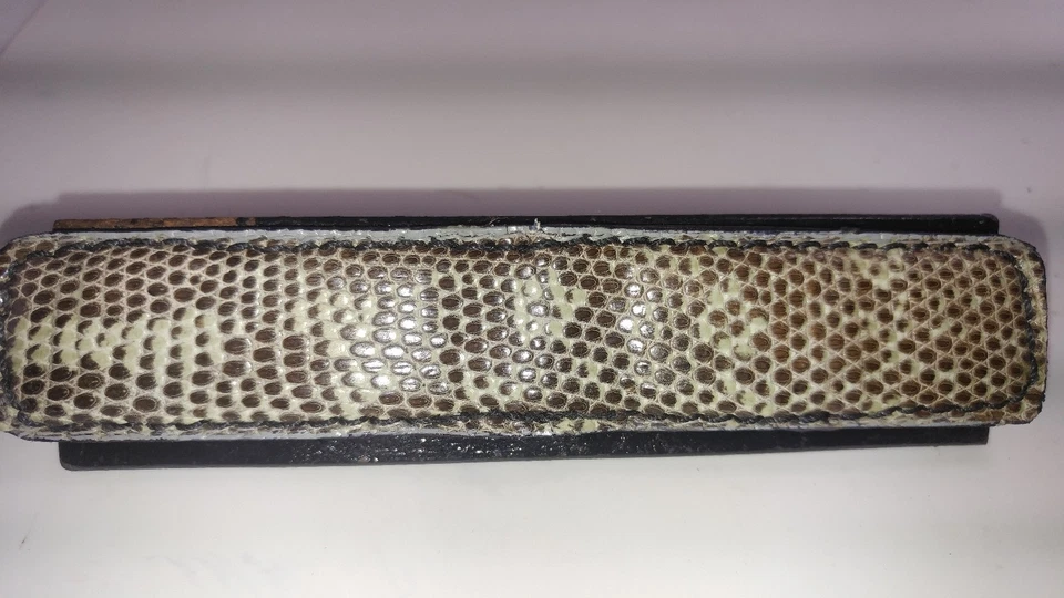 NEW Authentic Magnetic MONEY CLIP LIZARD SKIN Magnet Slim CASH Bill NWOT HIPSTER - Image 4 of 4