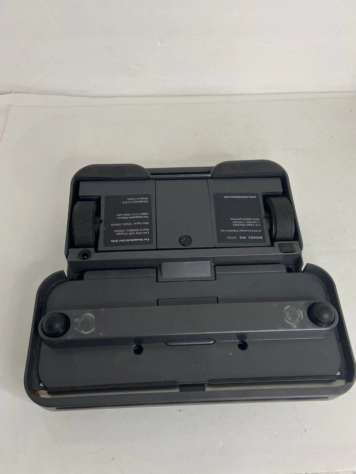 🍌 Aspiradora robótica fregona de piso duro automática blanca como nueva 4200 2010 sin cargador Foto 4 de 4