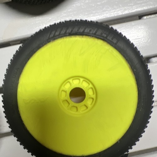 AKA Impact 1/8 Rc Buggy Wheels And Tires - Foto 5 di 5