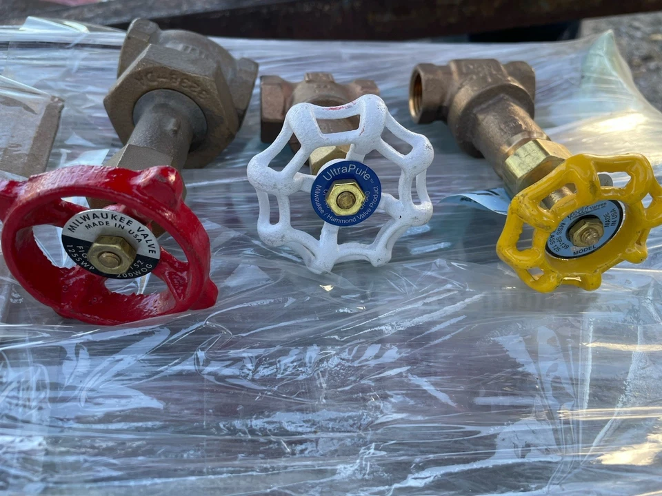 1/2” Brass Gate Valve - Image 2 of 4