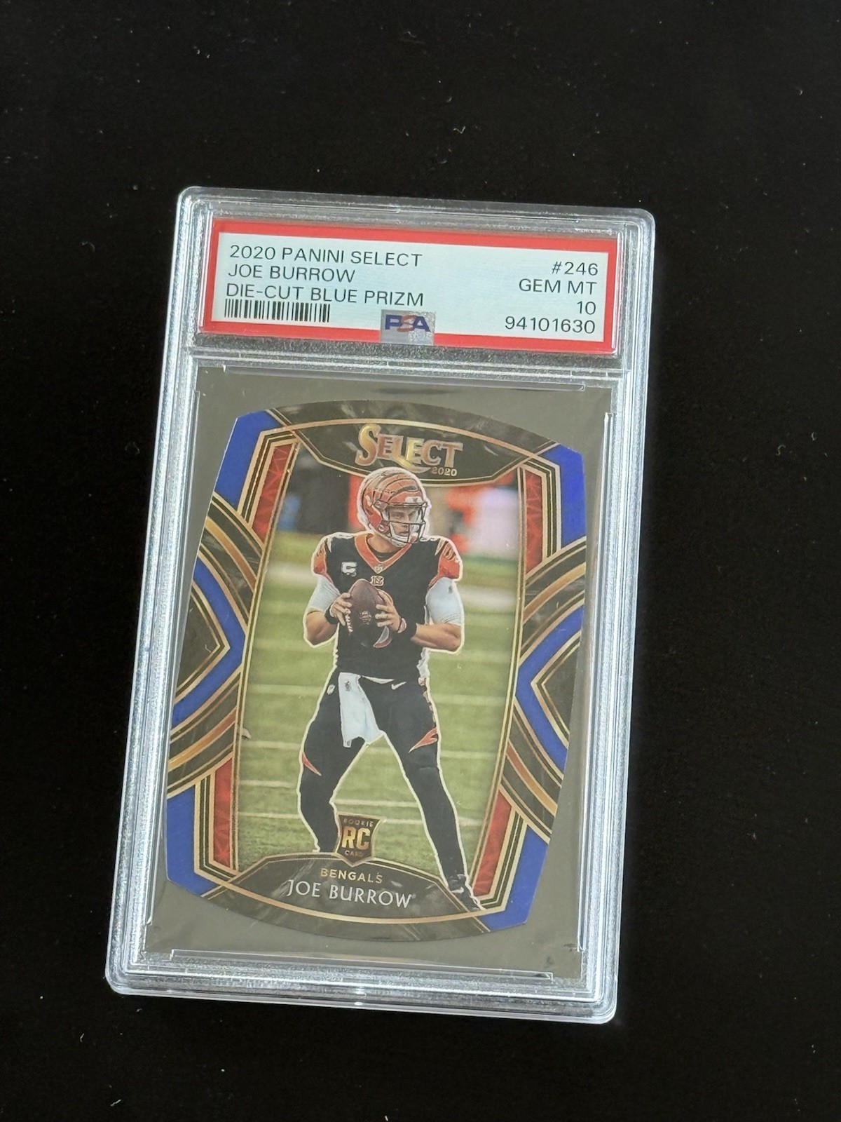 Panini 2020 Select Club Level Joe Burrow Blue Prizm Die-Cut RC PSA 10 #246