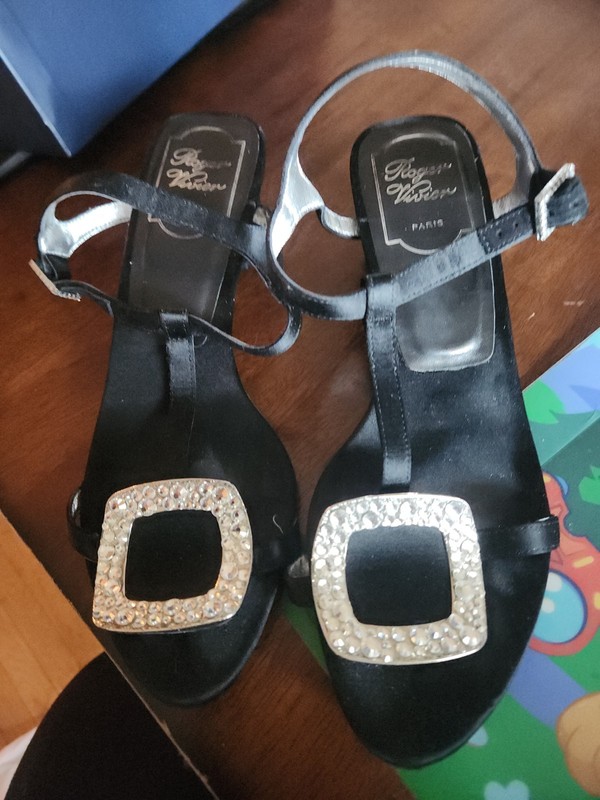 ROGER VIVIER Black sandals T-trap size  37 Satin Crystal Buckle