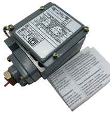 SQUARE D TYPE GBW-1 INDUSTRIAL PRESSURE SWITCH SERIES C GBW1 CLASS 9012
