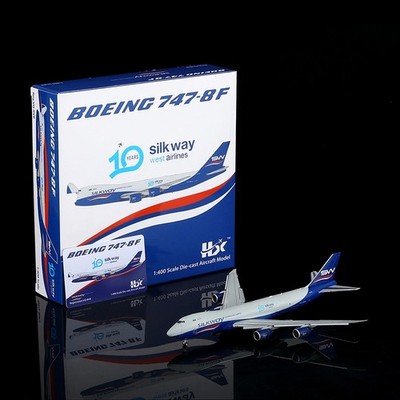HX Models 1:400 Silkway West Airlines VQ-BVB Boeing 747-8F ''FD'' Modellflugzeug