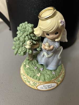RARE 2010 Precious Moments Figurine  His eye Is On The sparrow  Vintage
