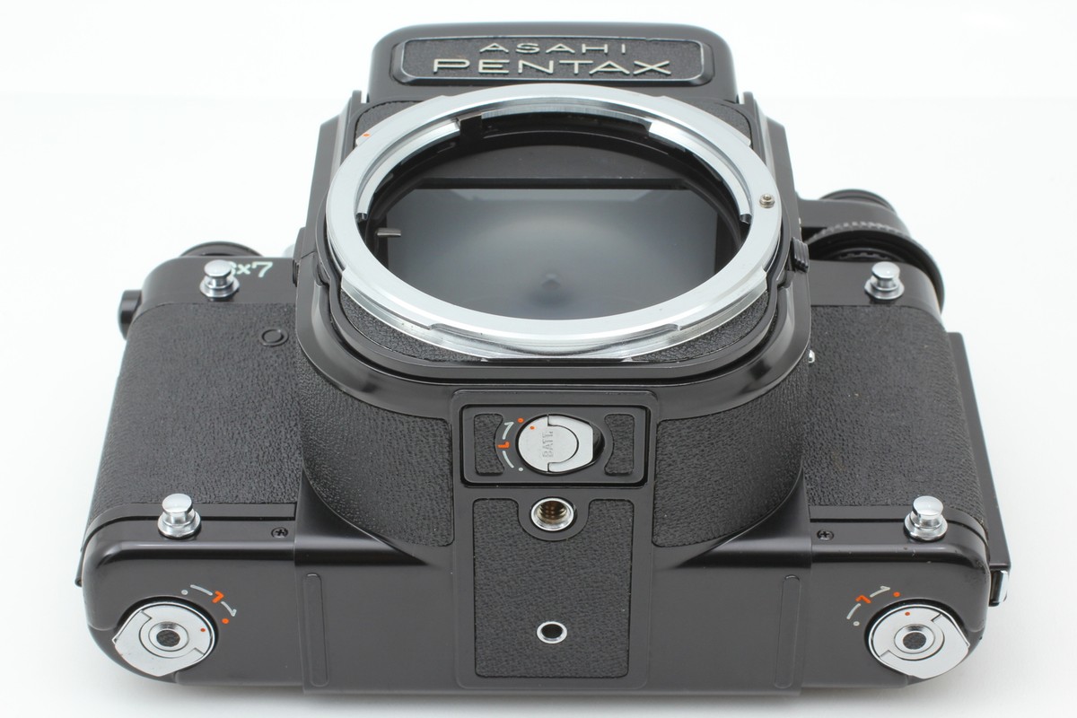 ❁完動品❁Pentax 6×7 TTL ミラーアップ 105mm F2.4 N MINT w/Grip] Pentax 6x7 TTL M-Up Film Camera Body SMC T