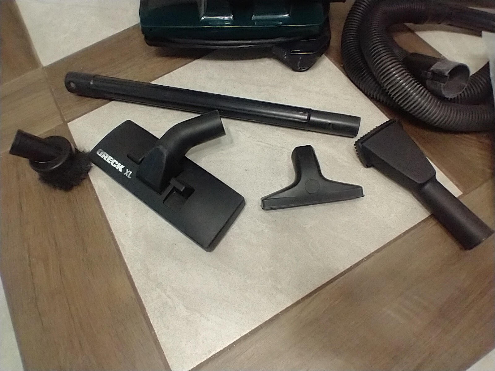 Oreck XL Ironman IM88 Handheld Vacuum Cleaner Canister With