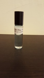 dolce and gabbana light blue oil