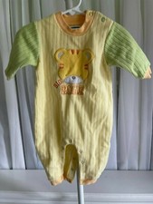 Lot 17 Girls Clothing Bundle Size 1-12 months Baby Shirts Pants Shorts Dresses 3