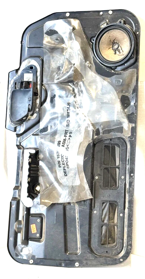 1995 GMC K2500 DRIVER DOOR POWER WINDOW FRAME ASSEMBLY OEM - Изображение 2 из 4