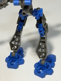 2003 vintage LEGO 8590 Bionicle GUURAHK set COMPLETE retired RAHKSHI figure toy