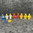 8 VTG LEGO Space Classic Minifig Lot Yellow Blue Red White 4 Tanks Parts
