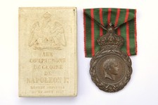 Médaille Sainte Hélène avec boîte-1er empire-Napoléon