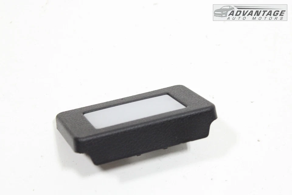 KIA STINGER 2018-2023 LADO IZQUIERDO DEBAJO DEL TABLERO TABLERO LUZ CORTESÍA LÁMPARA OEM Foto 2 de 4