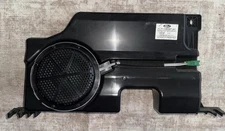 Factory OEM Subwoofer for 2017 Ford F250 Super Duty Crew Cab