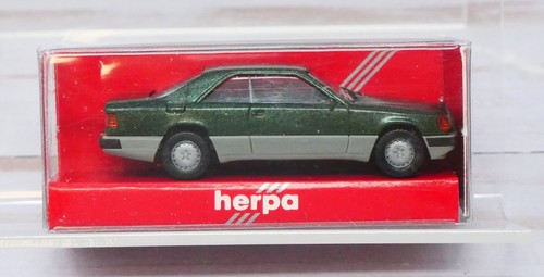 Herpa 3064, Mercedes Benz 300 CE 2 puertas cupé, verde metálico, escala HO | Zustand: New