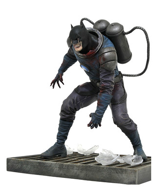 Diamond Select Toys - Gallery - Dceased Batman 20 cm