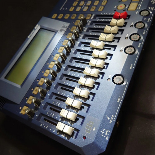 Korg D16 MTR Multi-track recorder Digital recording musical