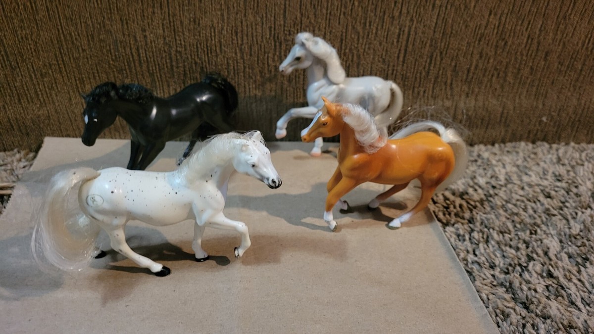 スポーツ Grand Champions EMPIRE Vtg Lot Of 3 Horses Empire Industries Grand Champions Toy