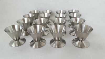 16 Edelstahl Becher 18/8 Rostfrei DVN Schwerte