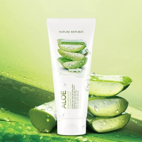 Espuma limpiadora de hierbas frescas Nature Republic 170 ml #Espuma limpiadora hidratante de aloe Foto 2 de 4