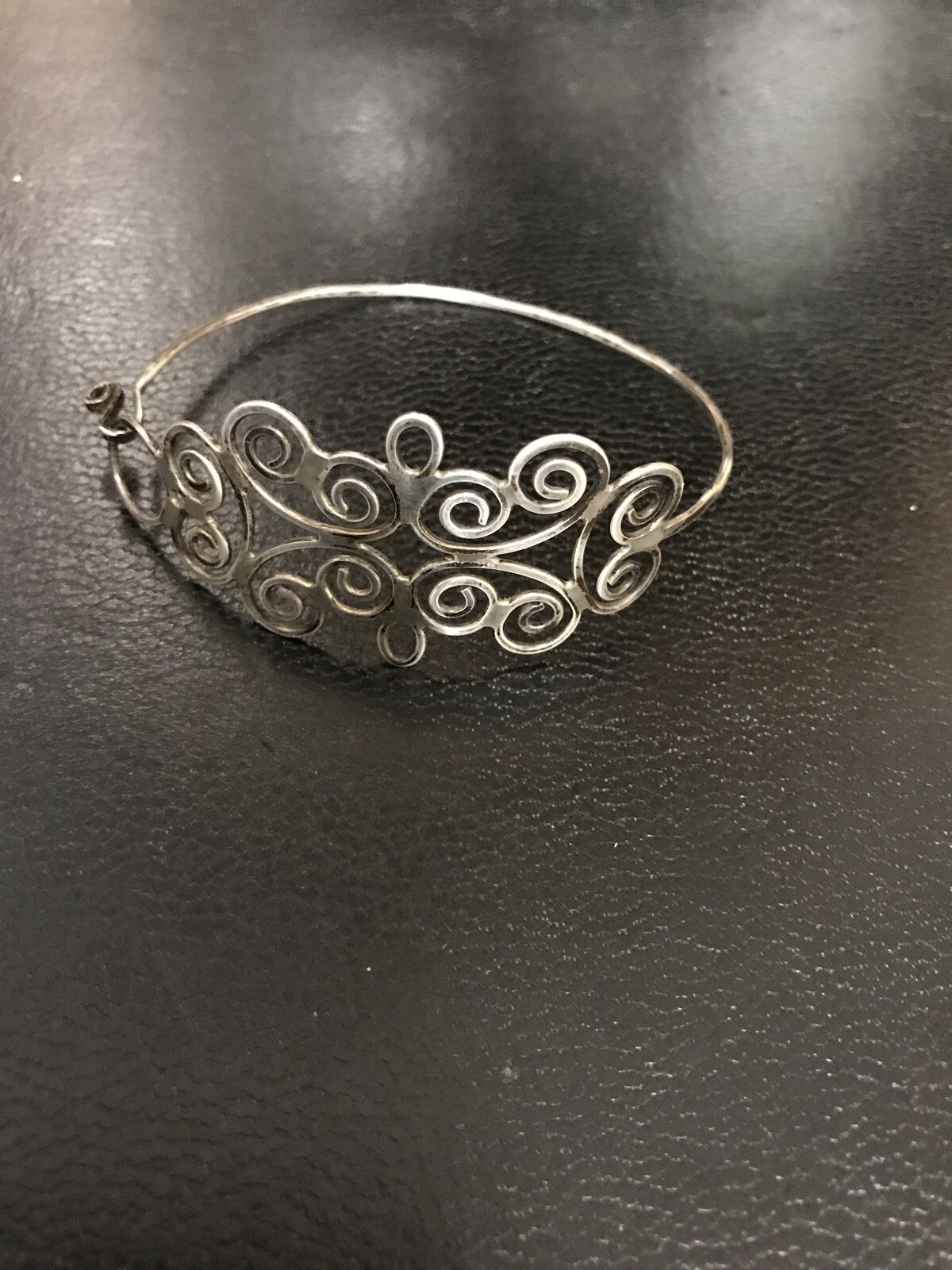 Silver Filigree Vintage Bracelet with Hook Closure and Delicate Scrolls-image