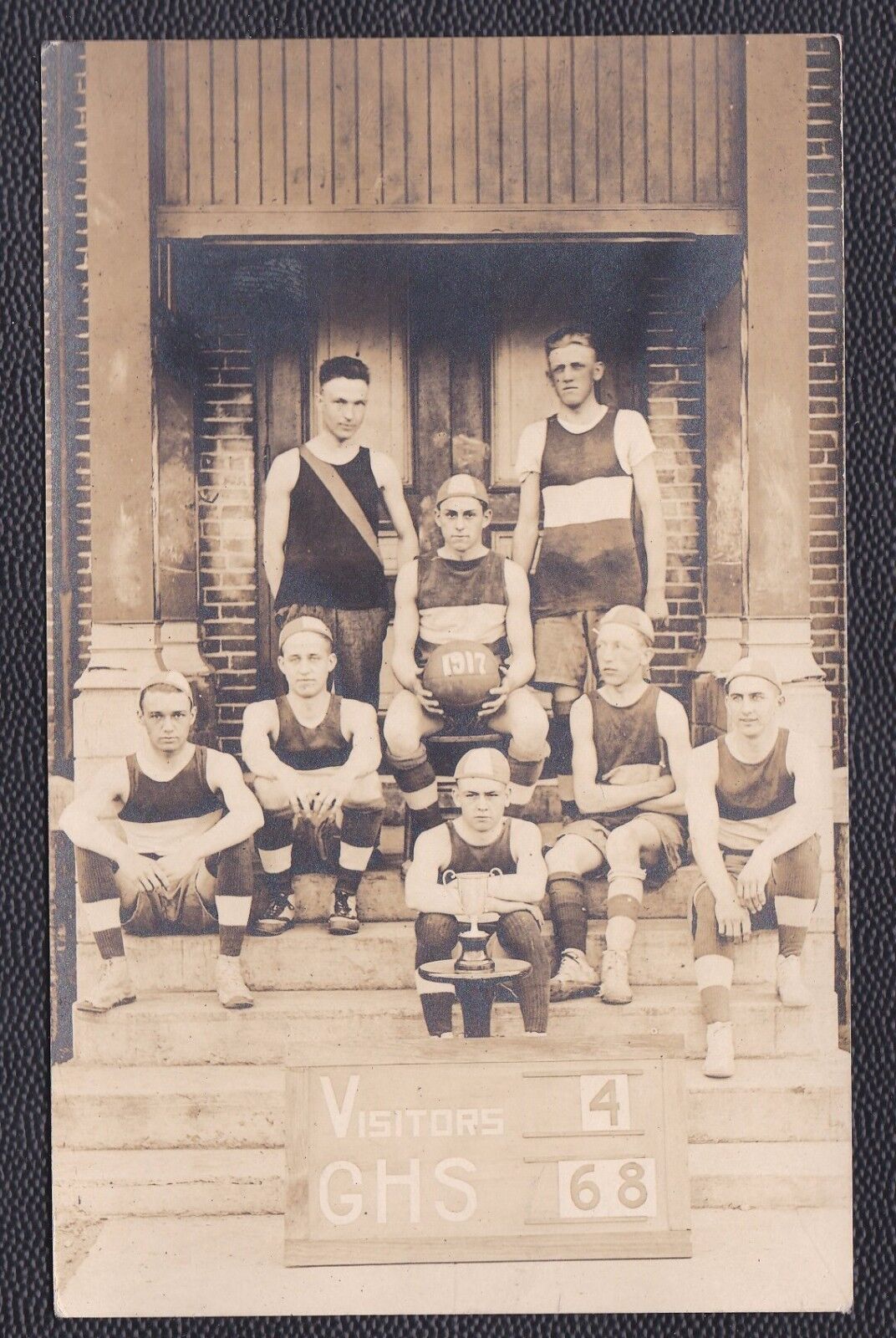 1917 RPPC Guttenberg Iowa High School Mens Basketball Team, Won 684, RARE eBay