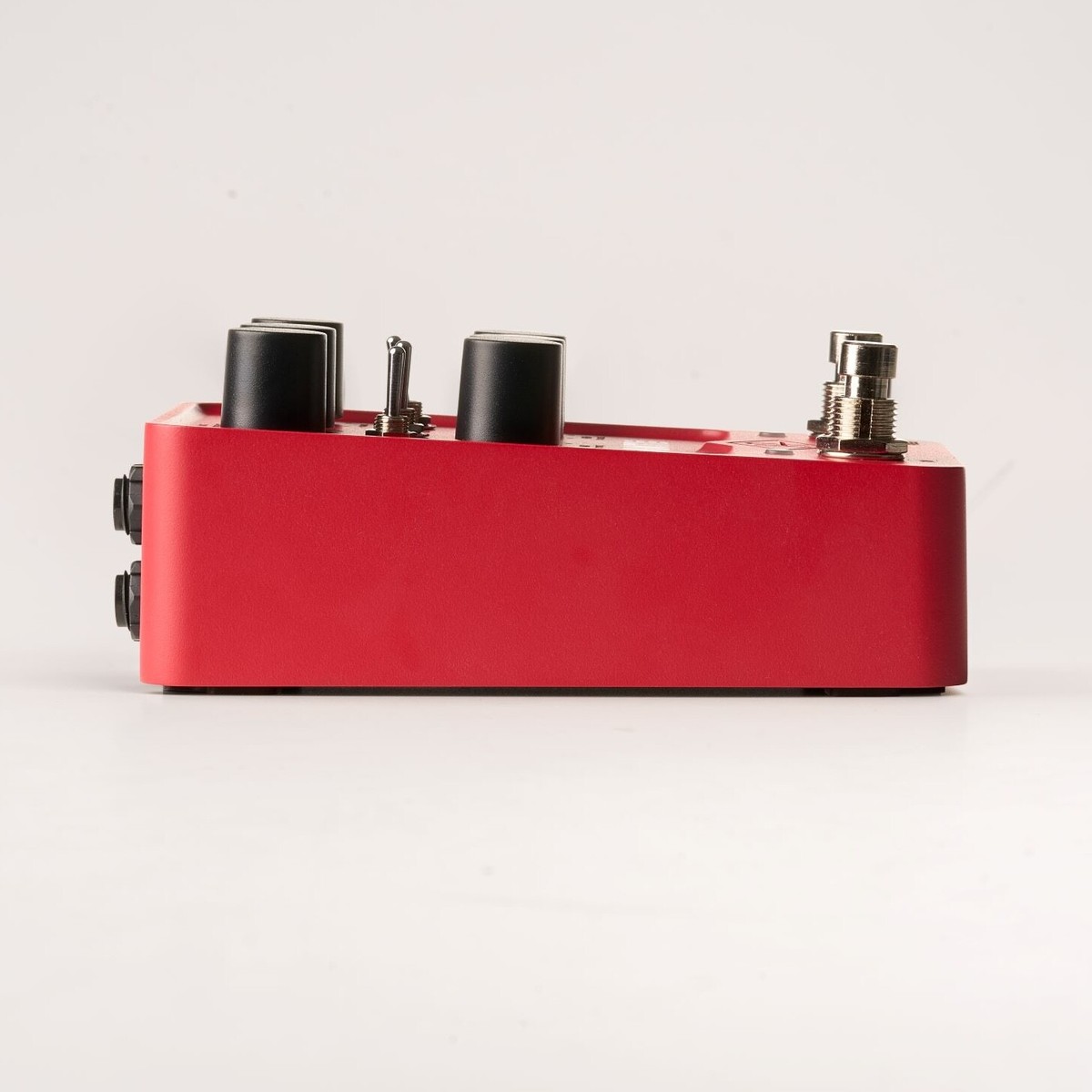 【Universal Audio / UAFX】 Anti Universal Audio UAFX ANTI 1992 High Gain Amp – United States