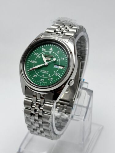 Seiko 5 Sports Military Automatic 21 Jewels Day/Date Exhibition Green Mens Watch