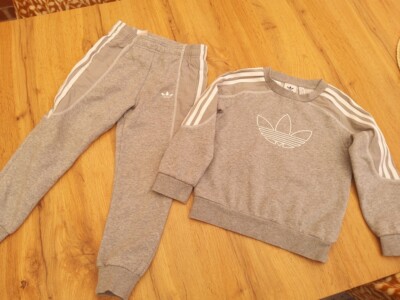 Adidas Kids Tracksuit Size 5-6 Years UK